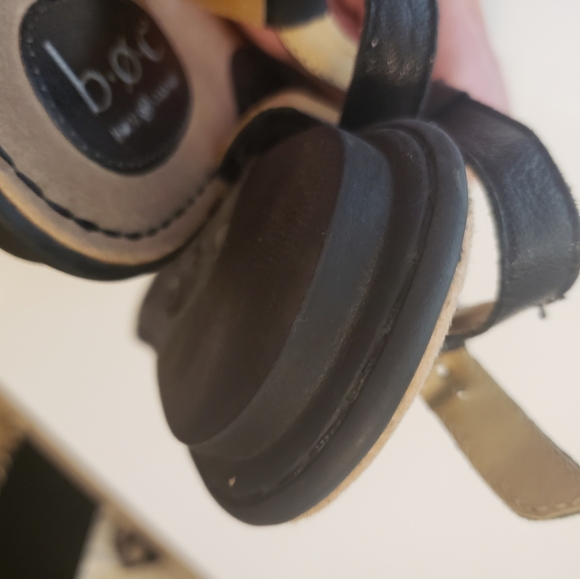 B.O.C. women's black leather sandals size 10 EU 42 - Picture 11 of 13